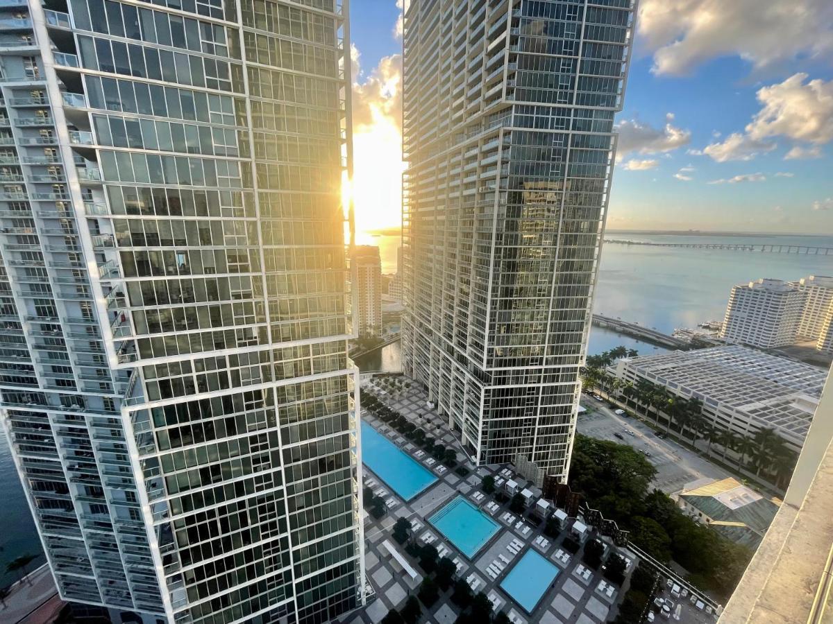 W Residences Apartahotel